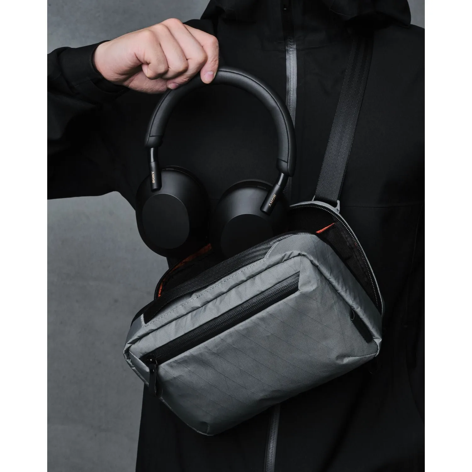ALPAKA Elements Tech Case Sling Max (SA)