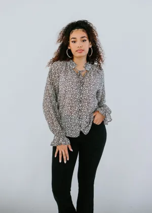 Flirty In Floral Blouse