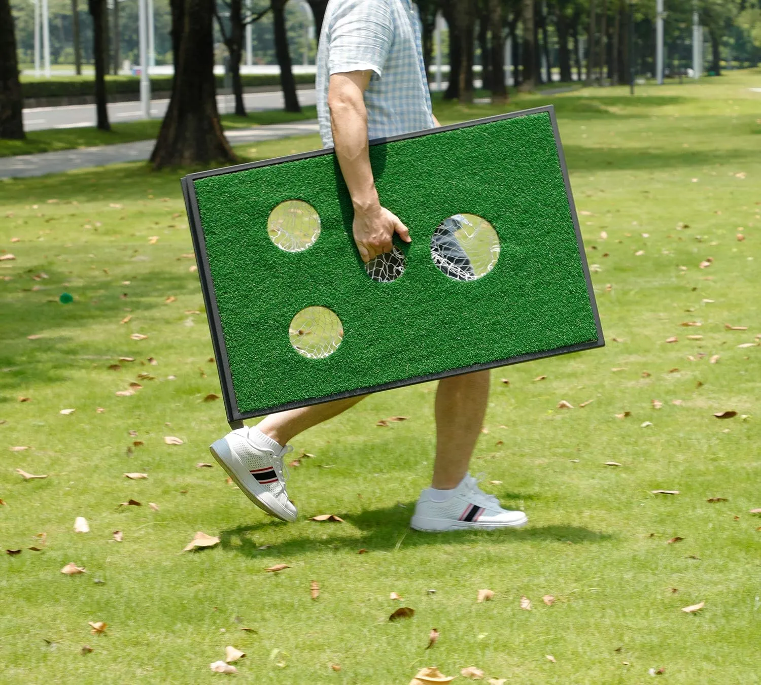 Golf Cornhole Game Set Combined Pong Game, Chipping Yard Game Boards with Chipping Mats & Golf Balls for Tailgate, Ideal Gift for Family, Golfer and Friends