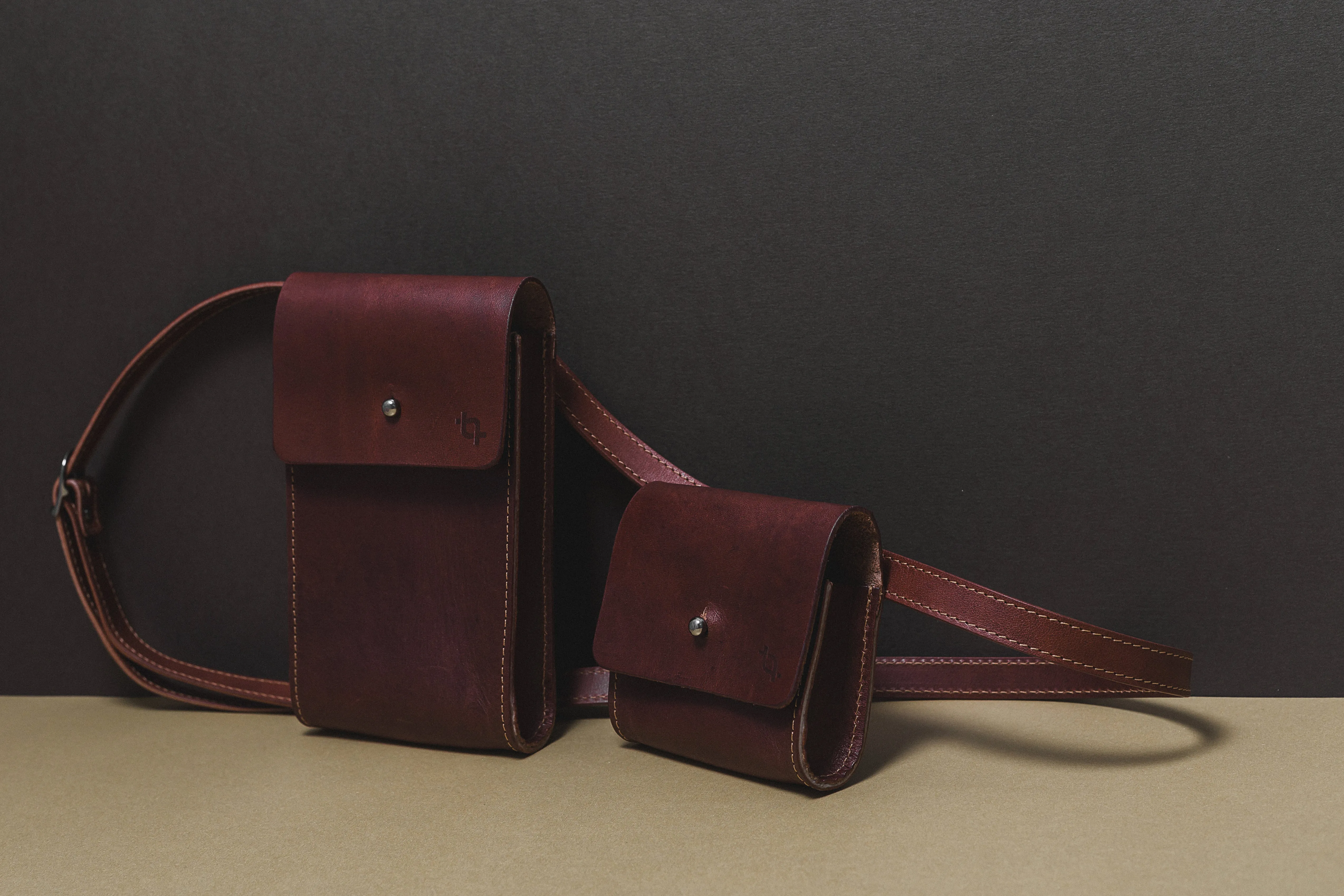 Sling Pouchie
