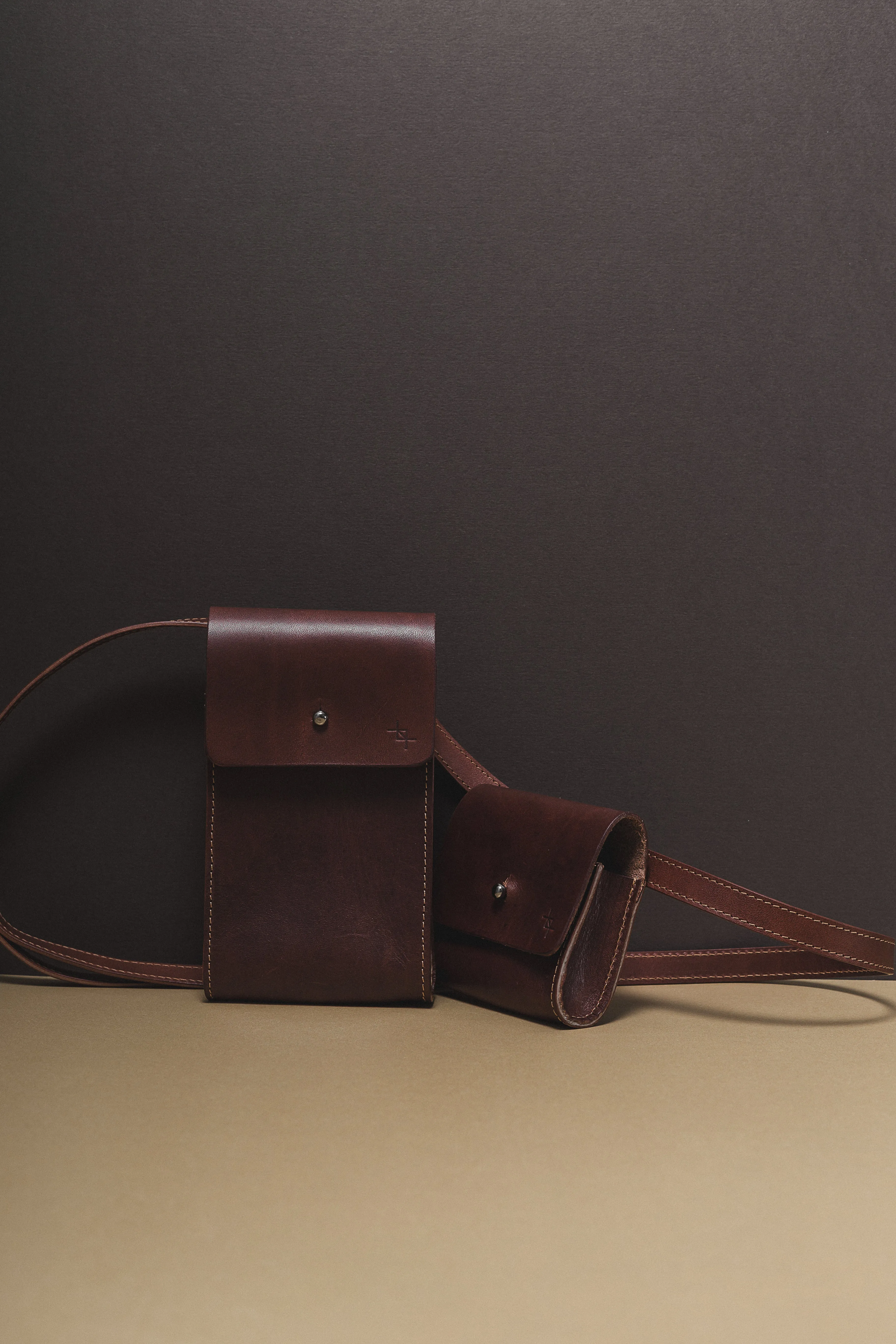 Sling Pouchie