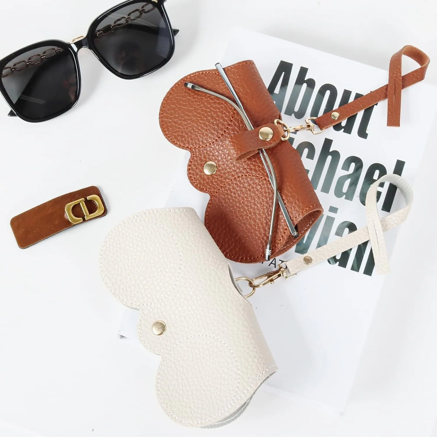 Soft Leather Sunglasses Bag, Portable Leather Glasses Case Holder Sunglasses Pouch, glasses Organizer Bag with Strap