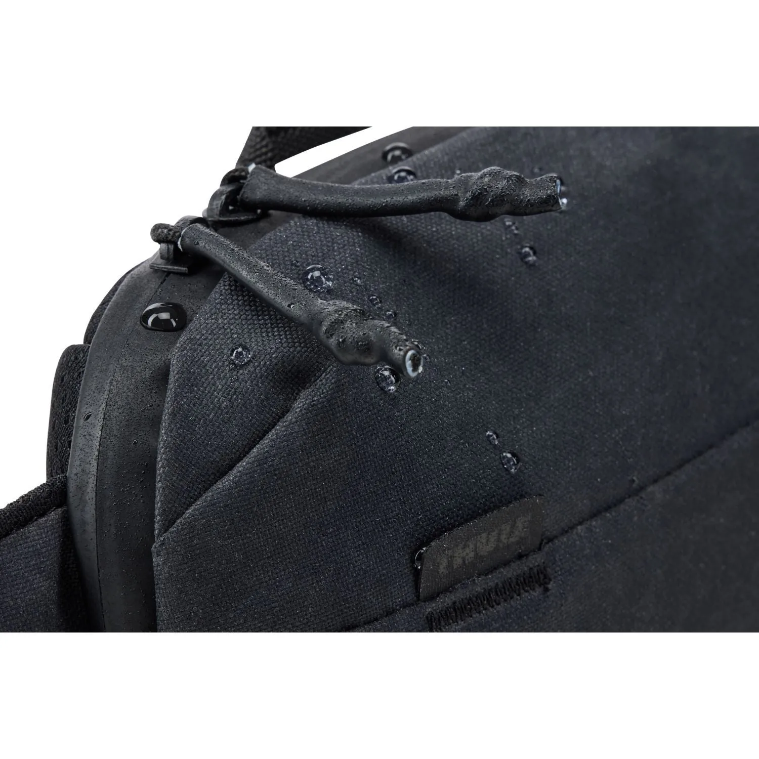 Thule Aion Sling Bag 2L