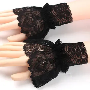 Vintage  Lace Pleated Ruffles Decorated Cuffs