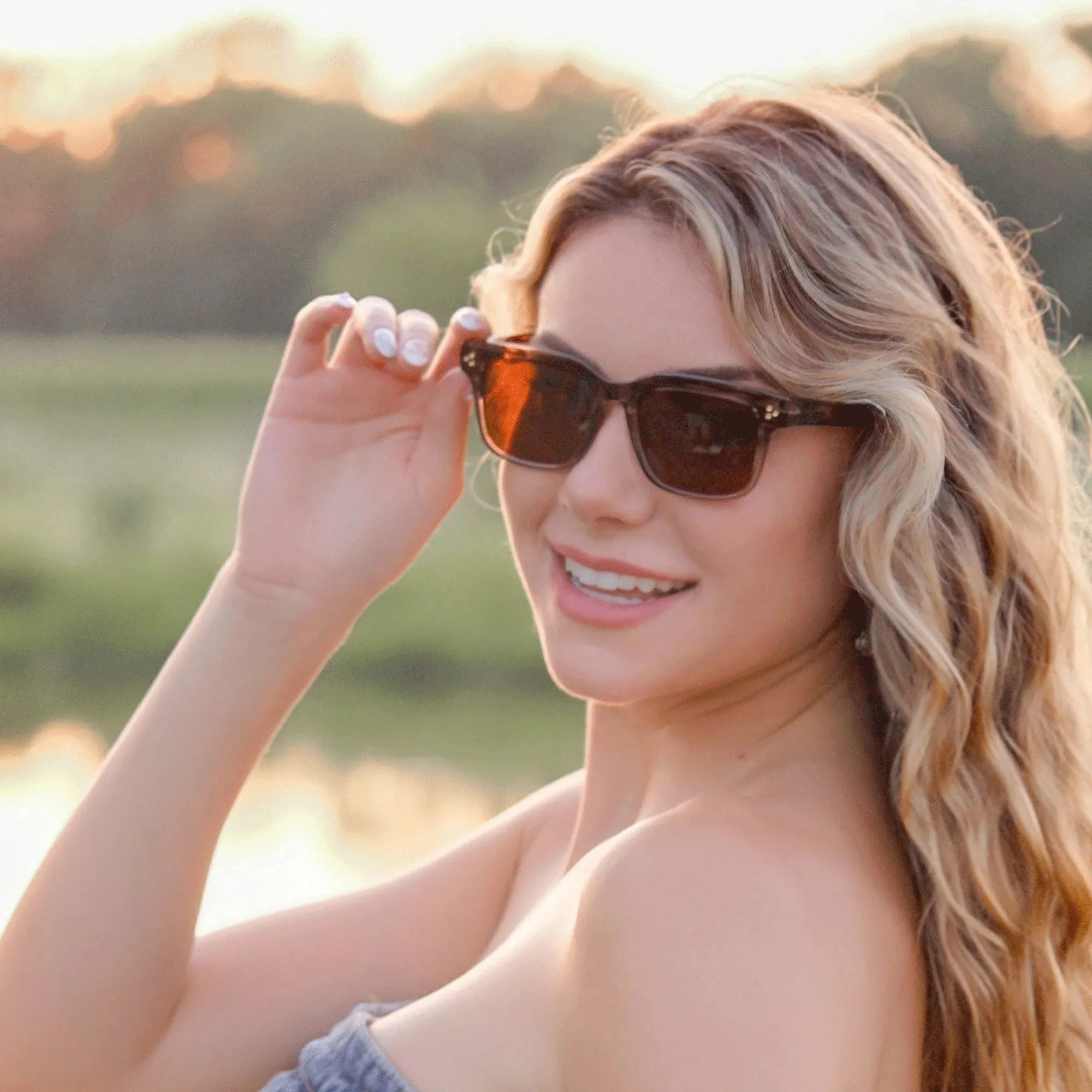 Women's Vintage Square Shades  UV Protection Sunglasses
